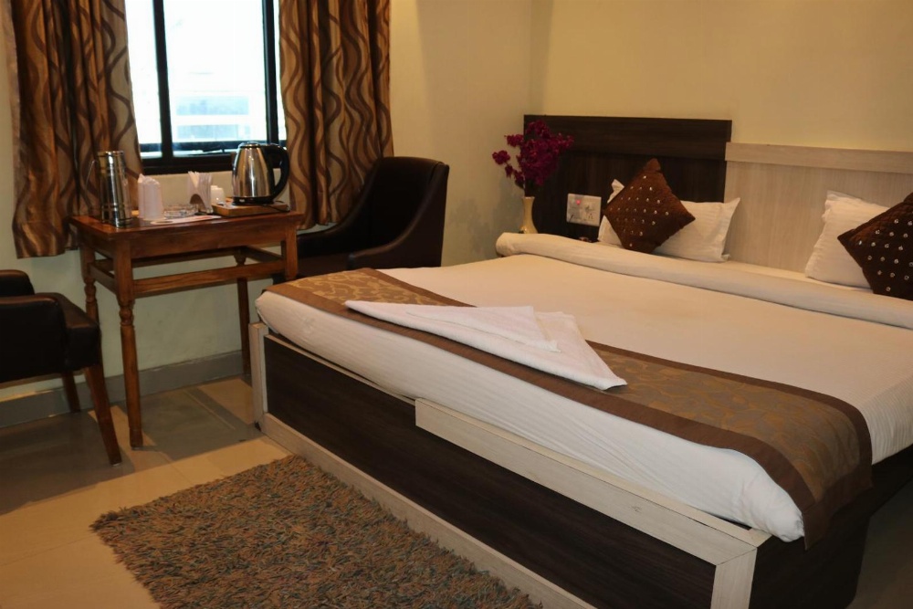 Hotel Vaishnavi Heights Main image